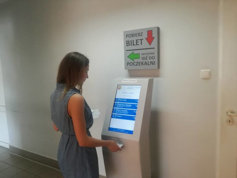 Starostwo Powiatowe w Nowym Tomyślu z nowoczesnym systemem obsługi w