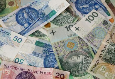 Miała zarobić na pracy chałupniczej, straciła ponad 97 tysięcy złotych Miała zarobić na pracy chałupniczej, straciła ponad 97 tysięcy złotych