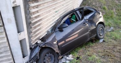 Tragedia na S-11, nie żyje kierowca Seata