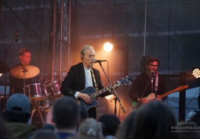 POZNAŃ: LEGENDA MUZYKI W LEGENDARNYM MIEJSCU. JOHN PORTER NA PLACU WOLNOŚCI [ZDJĘCIA]