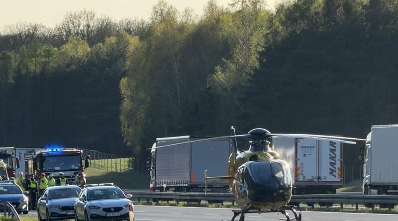 PILNE: NOWY TOMYŚL: Wypadek na A2! Na miejscu wszystkie służby, lądował śmigłowiec LPR