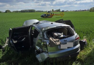 Zderzenie dwóch pojazdów na DK92, trzy osoby przewiezione do szpitala! Na miejscu śmigłowiec LPR