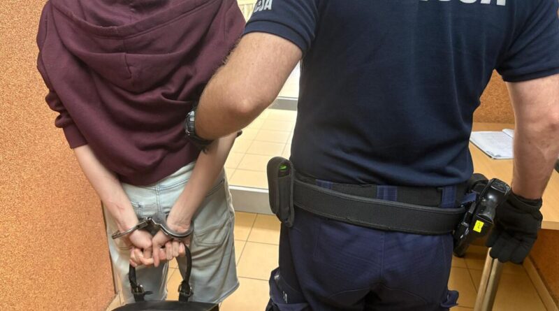 Poszukiwana listem gończym wpadła, bo sama wezwała na interwencję policjantów