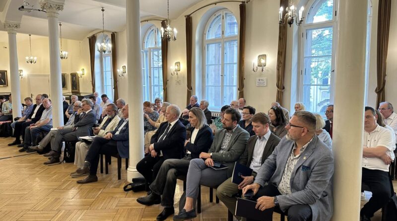 Ważne obrady PTPN w Poznaniu. Wybrano nowe władze i wyróżniono wybitne osobistości Ważne obrady PTPN w Poznaniu. Wybrano nowe władze i wyróżniono wybitne osobistości