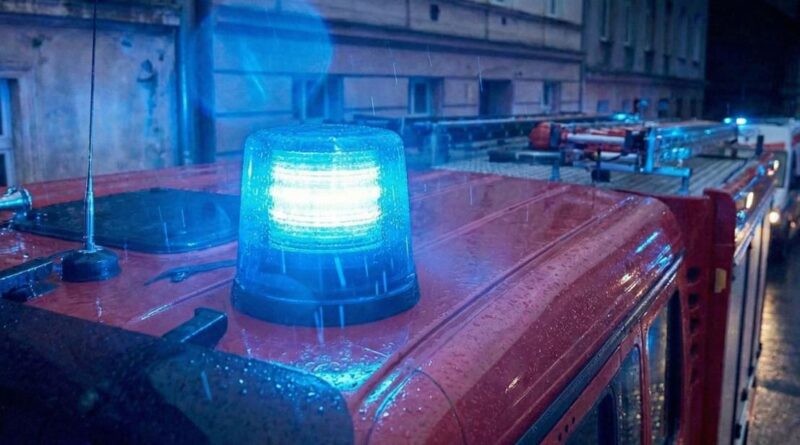 Czad groźny nie tylko zimą. Czujka tlenku węgla zaalarmowała mieszkańców.