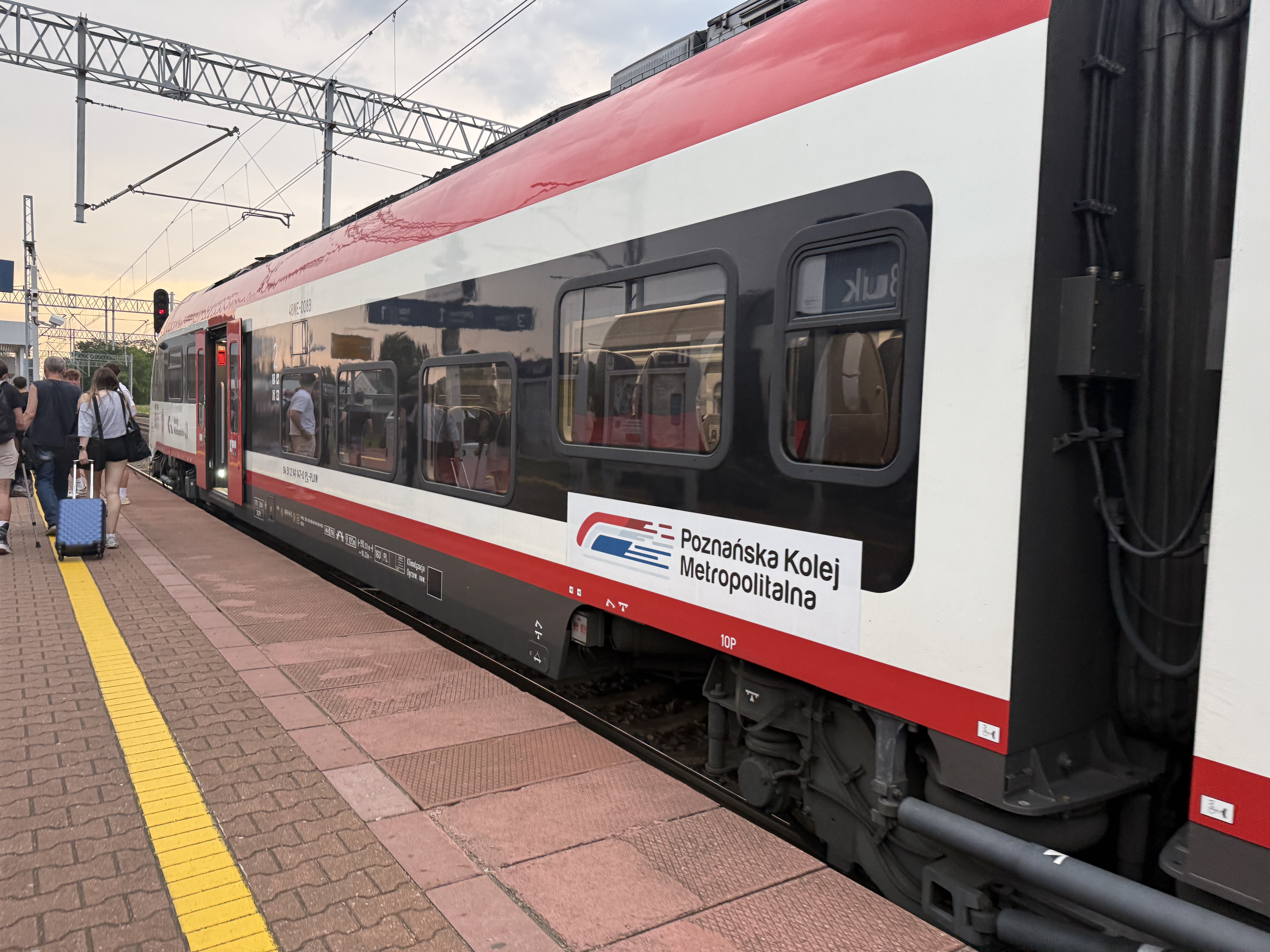Utrudnienia na kolei! Pociągi odwołane, kursuje komunikacja zastępcza