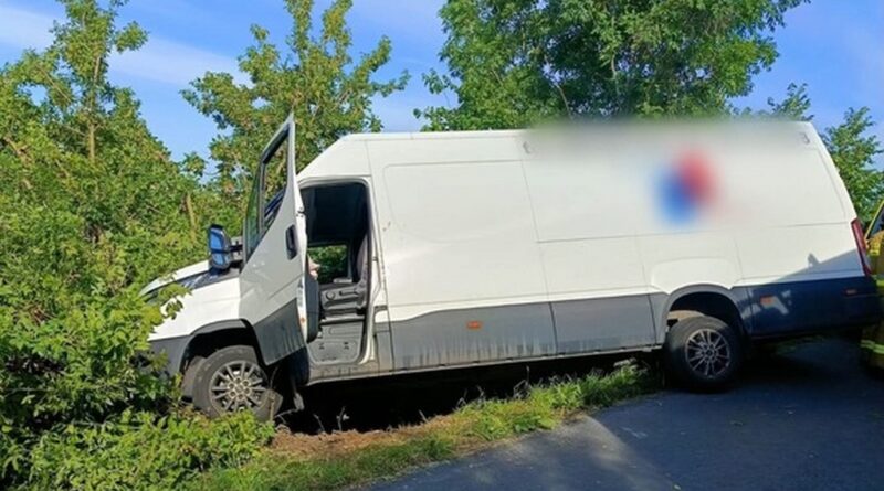 Miał 2,6 promila alkoholu, zakończył jazdę w rowie
