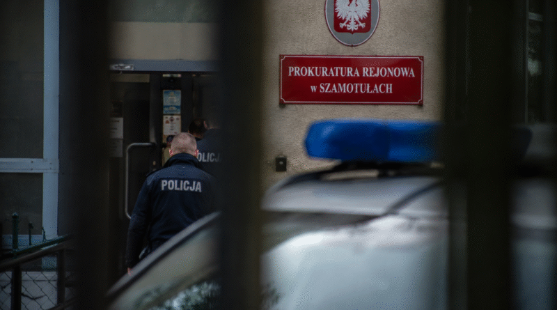 Trzy osoby zginęły na DK24. Kierowca był pod wpływem alkoholu, prokuratura chce aresztu