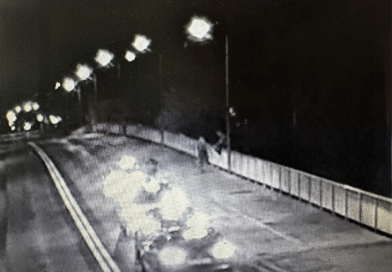 W kryzysie emocjonalnym nie jesteś sam! Pomoc policjantów ocaliła życie mężczyzny. W kryzysie emocjonalnym nie jesteś sam! Pomoc policjantów ocaliła życie mężczyzny.