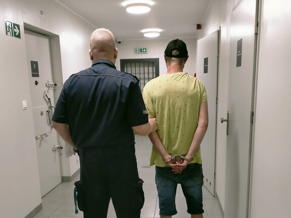 POWIAT NOWOTOMYSKI: Ukradł koparko – ładowarkę i ruszył w trasę. Pijany 25-latek zakończył podróż w policyjnej celi POWIAT NOWOTOMYSKI: Ukradł koparko – ładowarkę i ruszył w trasę. Pijany 25-latek zakończył podróż w policyjnej celi