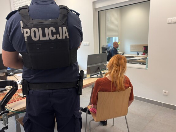 „Kradnę, bo to mój styl życia”. 33- letnia mieszkanka Poznania wpadła w Nowym Tomyślu „Kradnę, bo to mój styl życia”. 33- letnia mieszkanka Poznania wpadła w Nowym Tomyślu