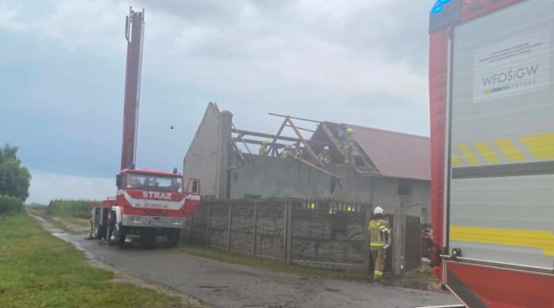 Gwałtowna nawałnica nad powiatem krotoszyńskim. Najbardziej ucierpiała gmina Rozdrażew Gwałtowna nawałnica nad powiatem krotoszyńskim. Najbardziej ucierpiała gmina Rozdrażew