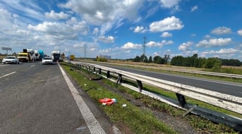 Zderzenie pojazdów na autostradzie A2 Zderzenie pojazdów na autostradzie A2