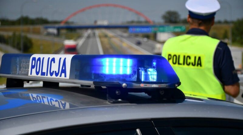 Tragiczne zdarzenie z udziałem motocyklisty. Tragiczne zdarzenie z udziałem motocyklisty.