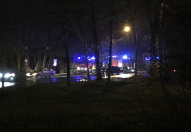 Tragiczny wypadek na DW241. Jedna osoba nie żyje, druga trafiła do szpitala Tragiczny wypadek na DW241. Jedna osoba nie żyje, druga trafiła do szpitala