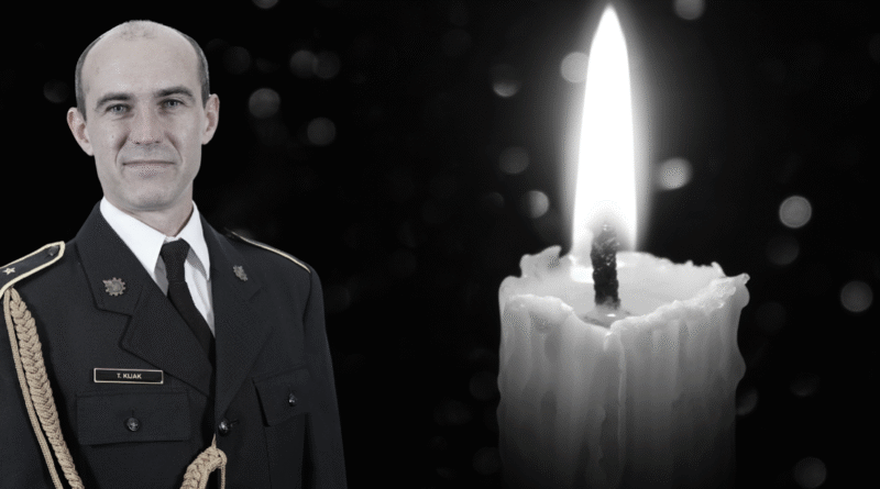 Na wieczną służbę odszedł śp. asp. Tomasz Kijak – funkcjonariusz Komendy Wojewódzkiej PSP w Poznaniu Na wieczną służbę odszedł śp. asp. Tomasz Kijak – funkcjonariusz Komendy Wojewódzkiej PSP w Poznaniu