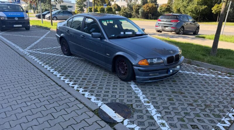 „Drift” na drodze zakończony utratą prawa jazdy „Drift” na drodze zakończony utratą prawa jazdy