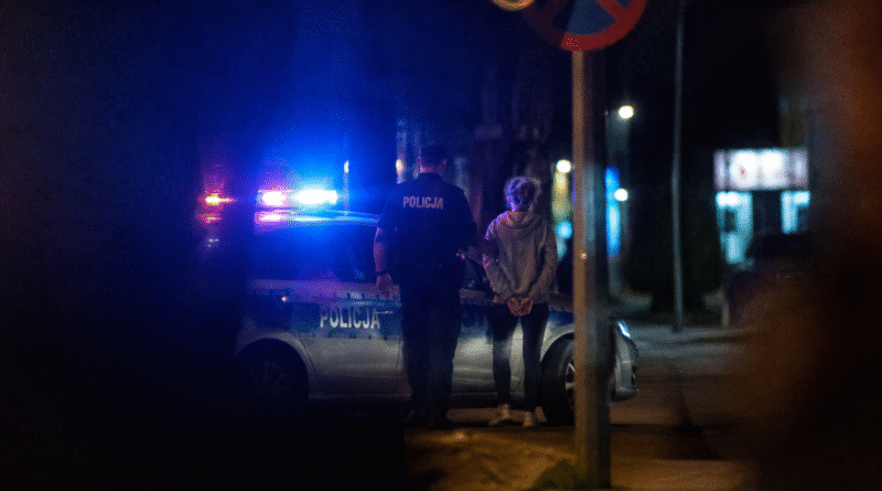 Odpowie za narażenie dziecka na niebezpieczeństwo Odpowie za narażenie dziecka na niebezpieczeństwo