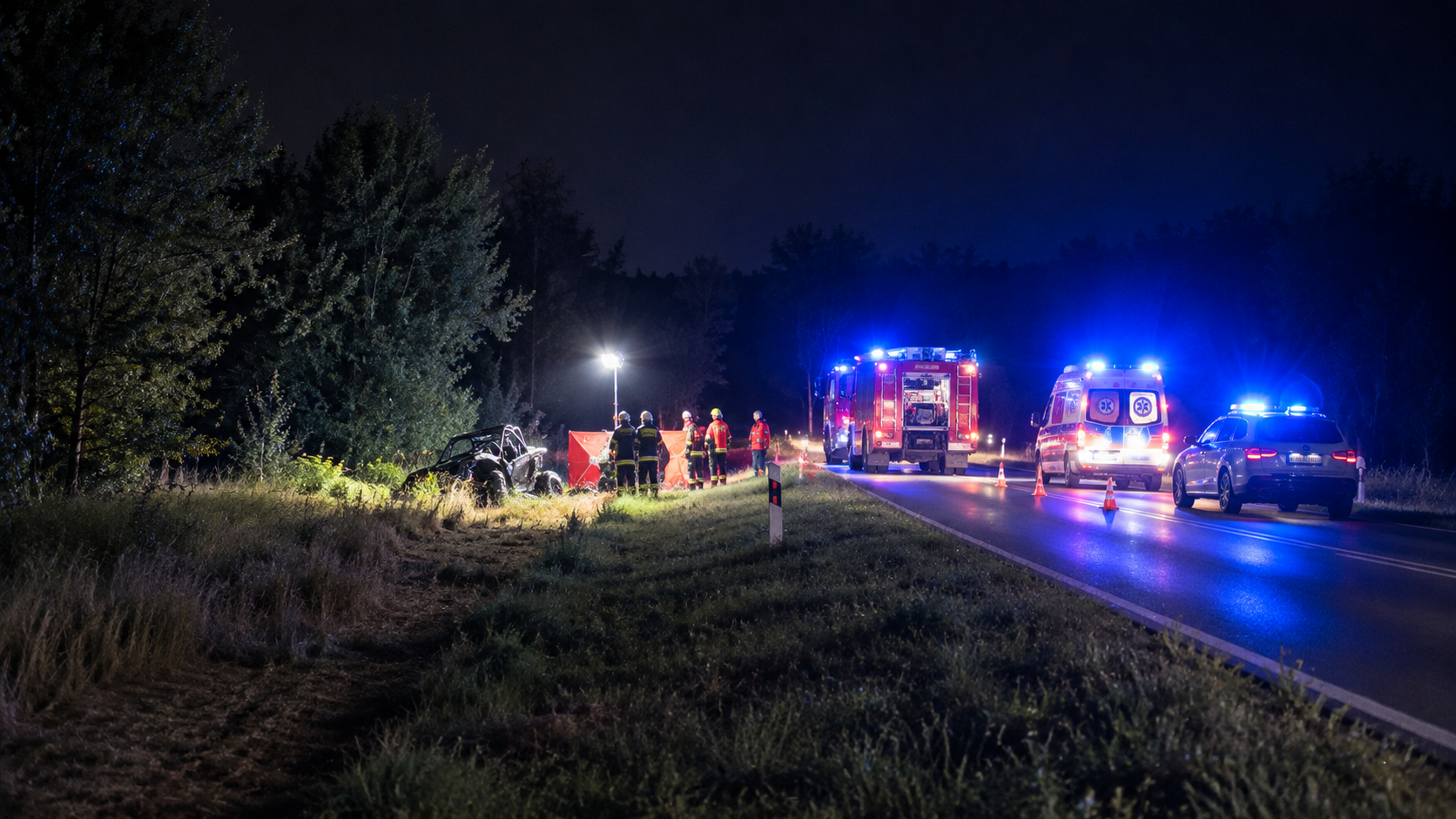 Nocna tragedia w Wielkopolsce. Nie żyje 18-latka. Pojazd wypadł z drogi