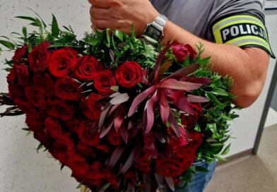 Szokujące zachowanie tuż po pogrzebie! 46-latek ograbił grób. Grozi mu nawet 8 lat więzienia Szokujące zachowanie tuż po pogrzebie! 46-latek ograbił grób. Grozi mu nawet 8 lat więzienia