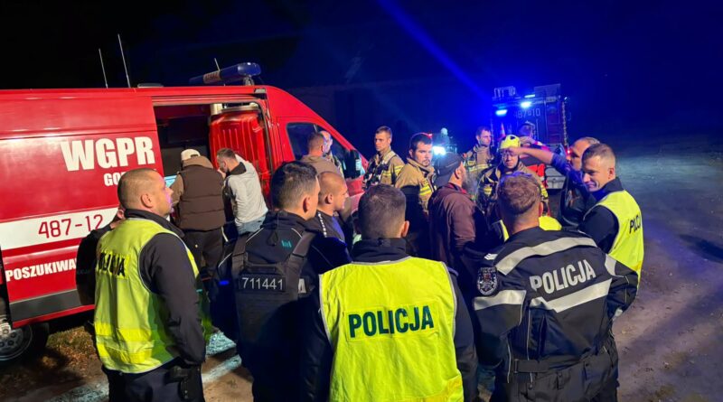 Sześć godzin nocnych poszukiwań! Ogłoszono alarm w policji, do akcji ruszyli strażacy, drony i quady. 38-latek odnaleziony! Sześć godzin nocnych poszukiwań! Ogłoszono alarm w policji, do akcji ruszyli strażacy, drony i quady. 38-latek odnaleziony!
